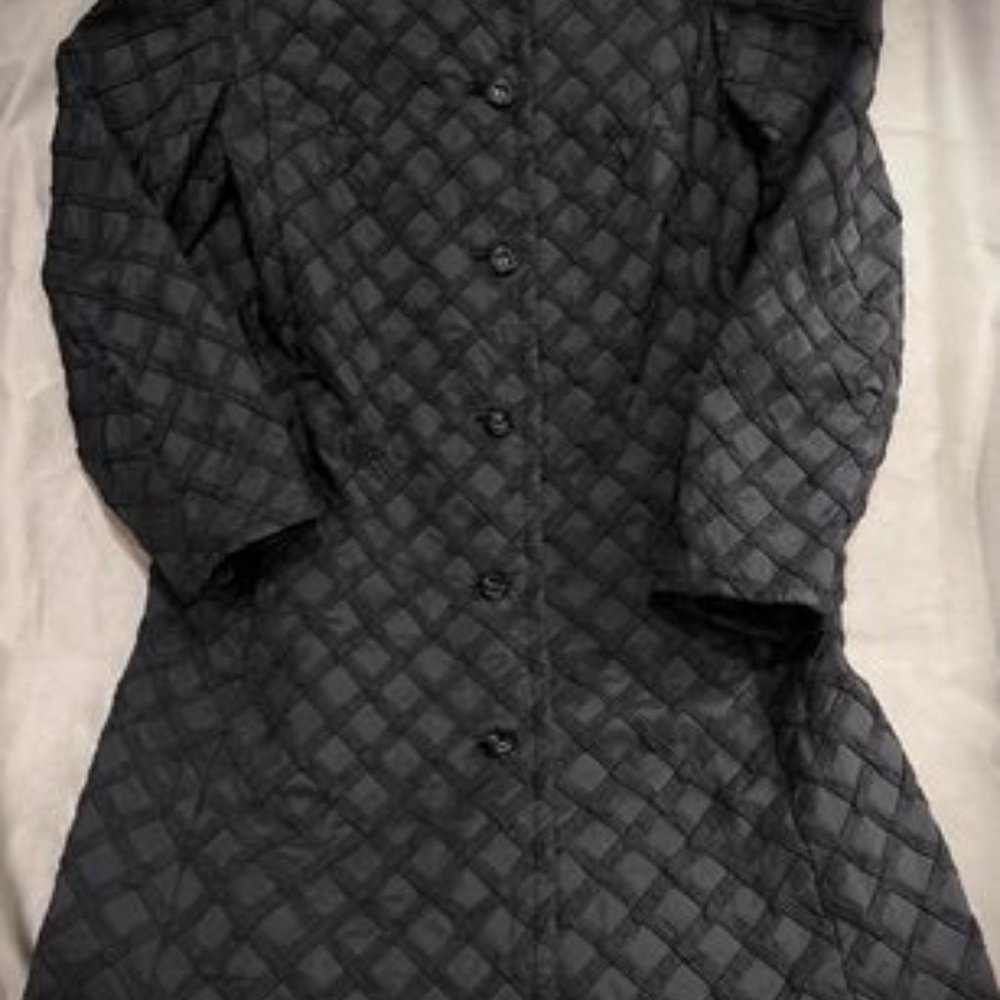 Vintage Union Made Women's Coat Size 12 Black ILGWU USA Beautiful Button Closure